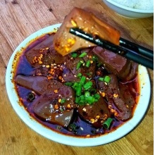 豆花饭/血旺